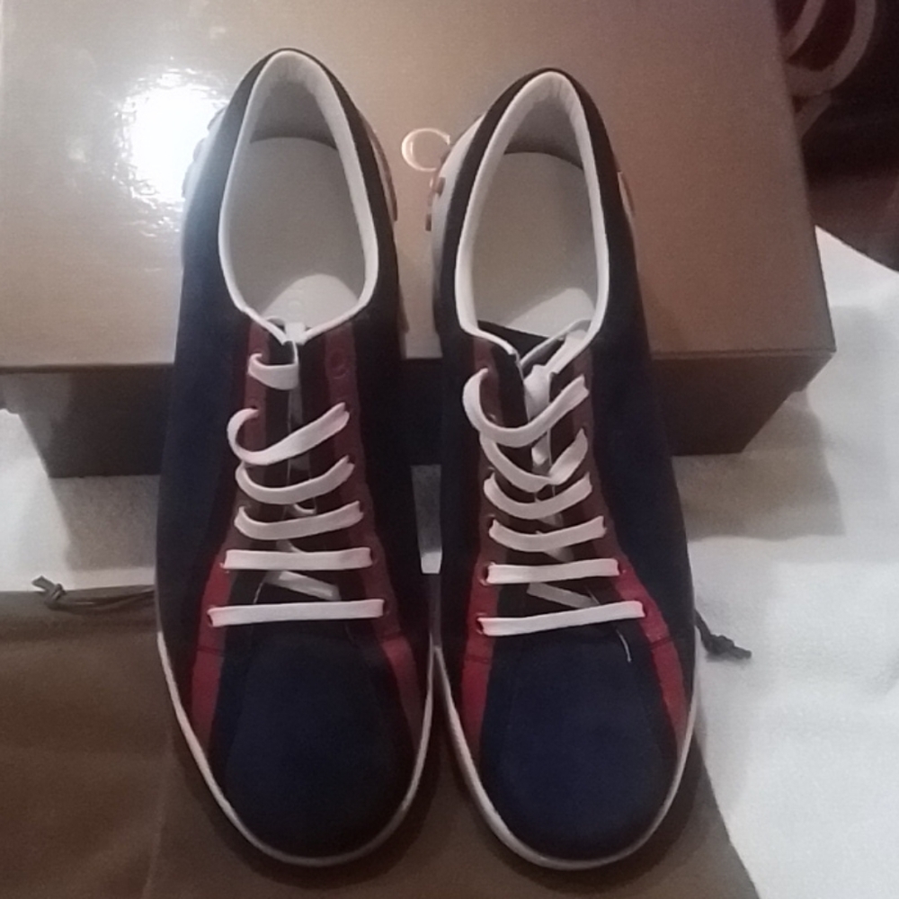 sneakers - Picture 3 of 5